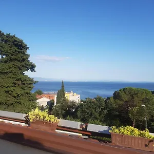 Stella Opatija